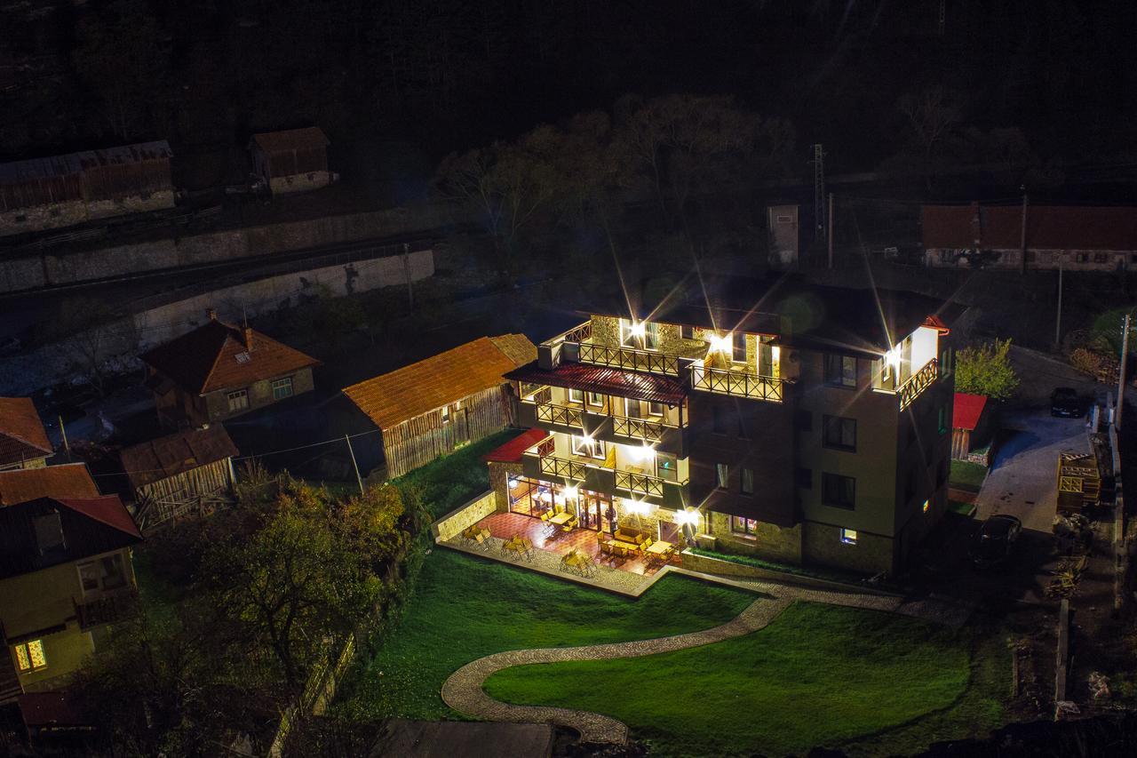 Trigrad Hotel Esterno foto