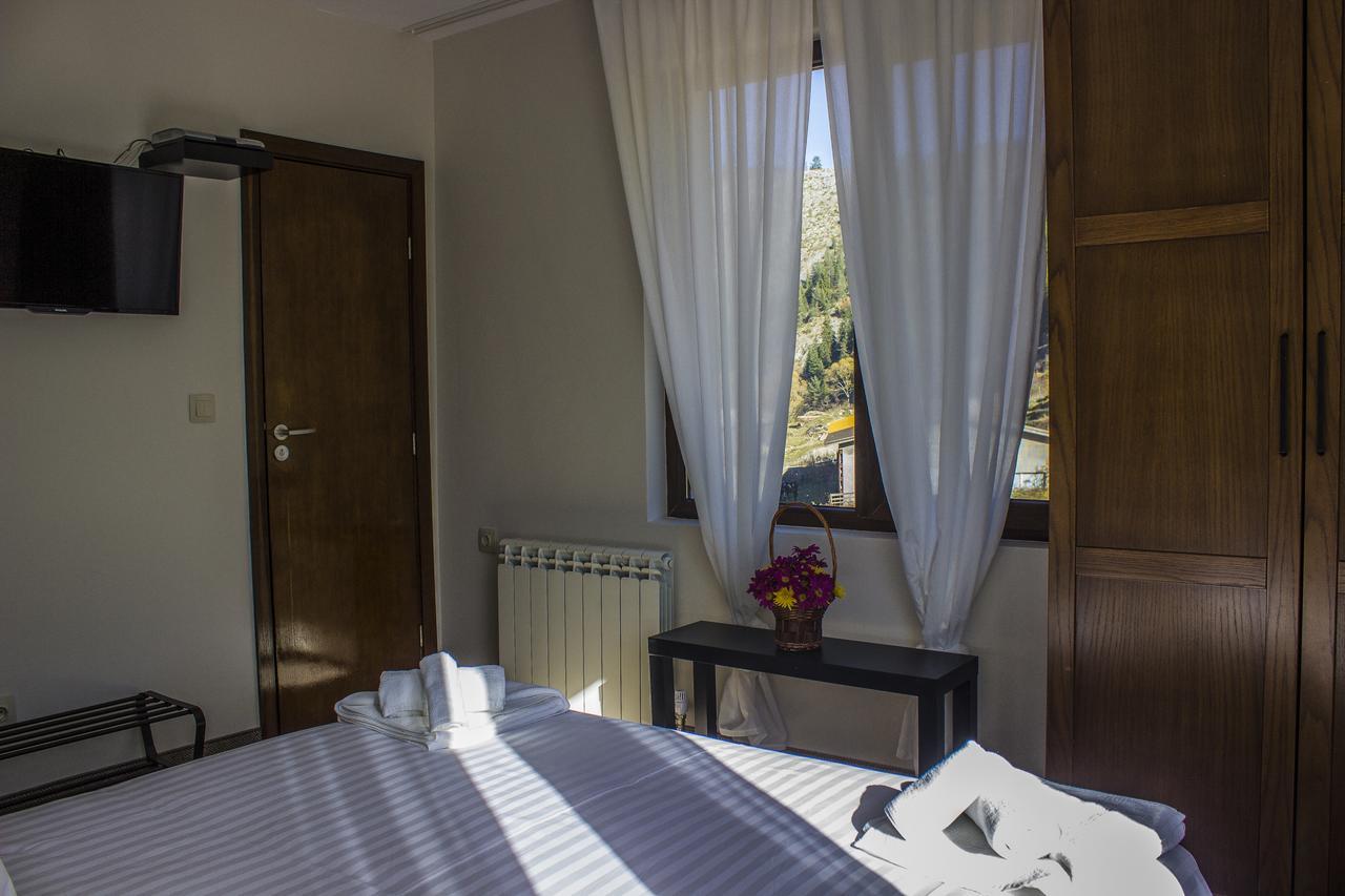 Trigrad Hotel Esterno foto