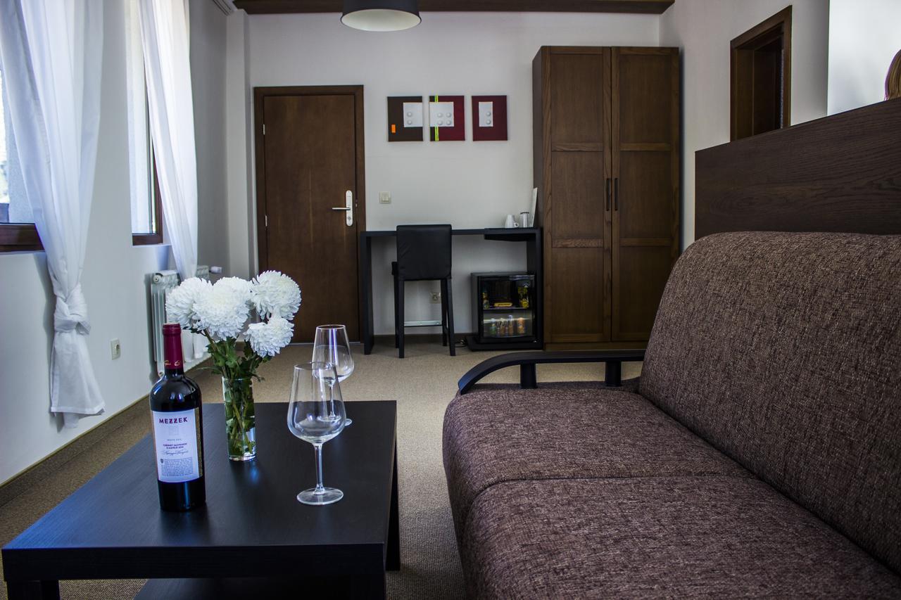 Trigrad Hotel Esterno foto